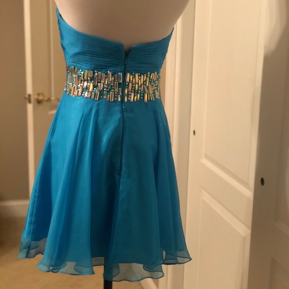 Alyce Paris Homecoming Dress - Picture 4 of 8